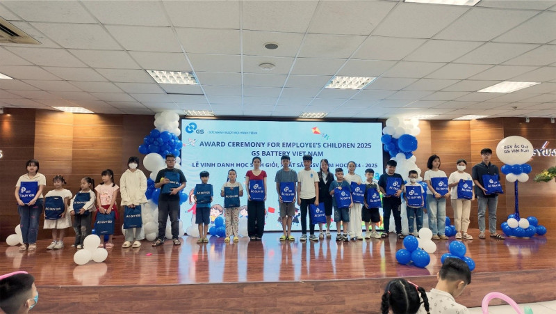 Ắc quy GS vinh danh con công nhân đạt thành tích học tập xuất sắc năm học 2024-2025